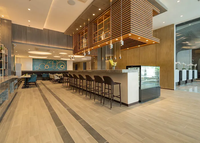 Bayfront Capitol Site Hotel Cebu